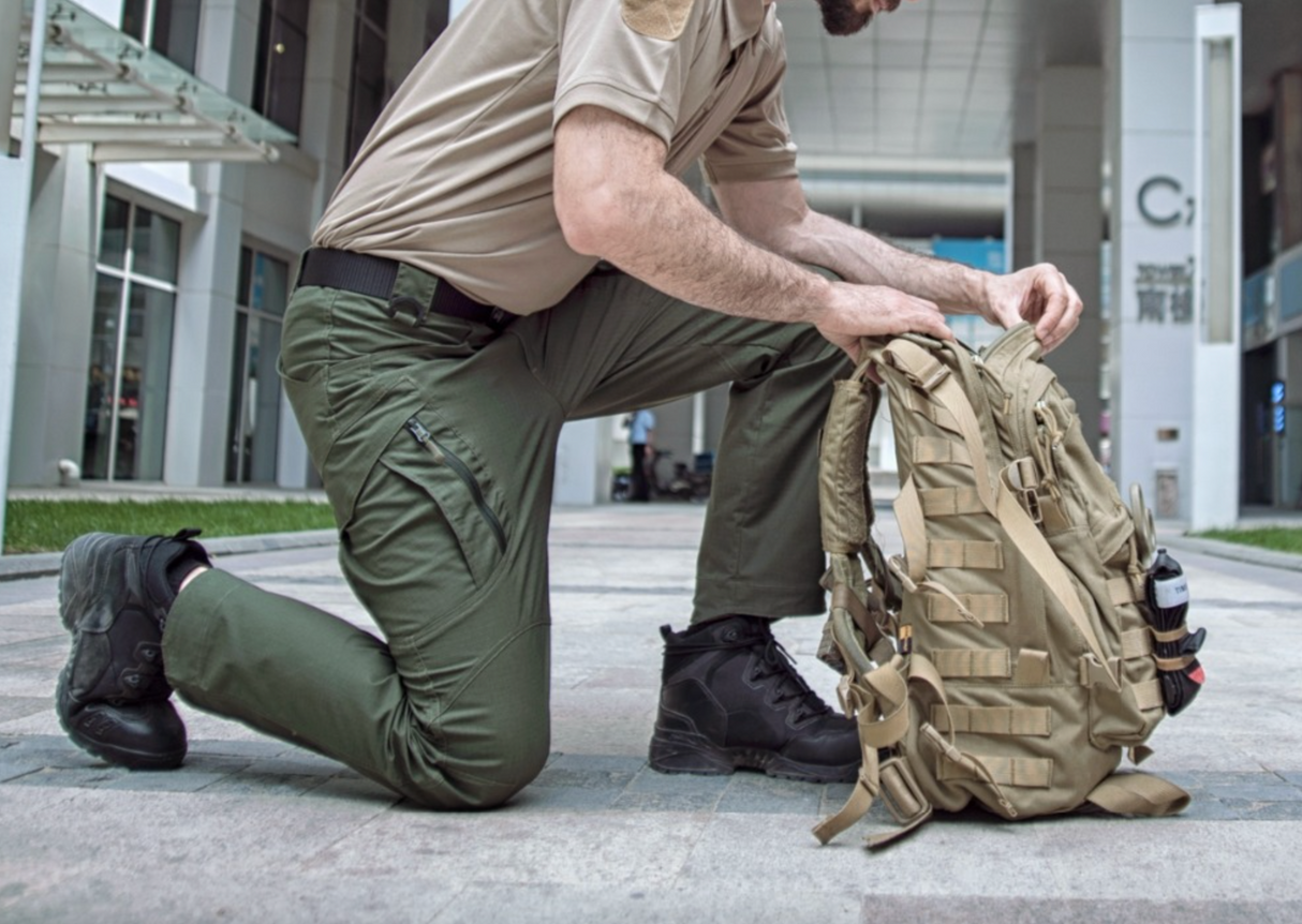 Pantalon tactique Indestructible et Imperméable de survie Homme - Randonnée / Montagne / Nature