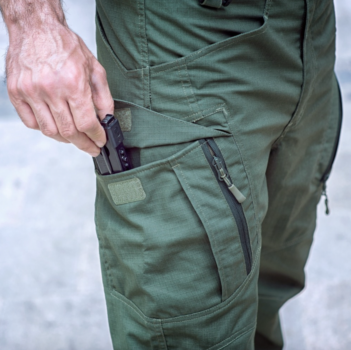 Pantalon tactique Indestructible et Imperméable de survie Homme - Randonnée / Montagne / Nature