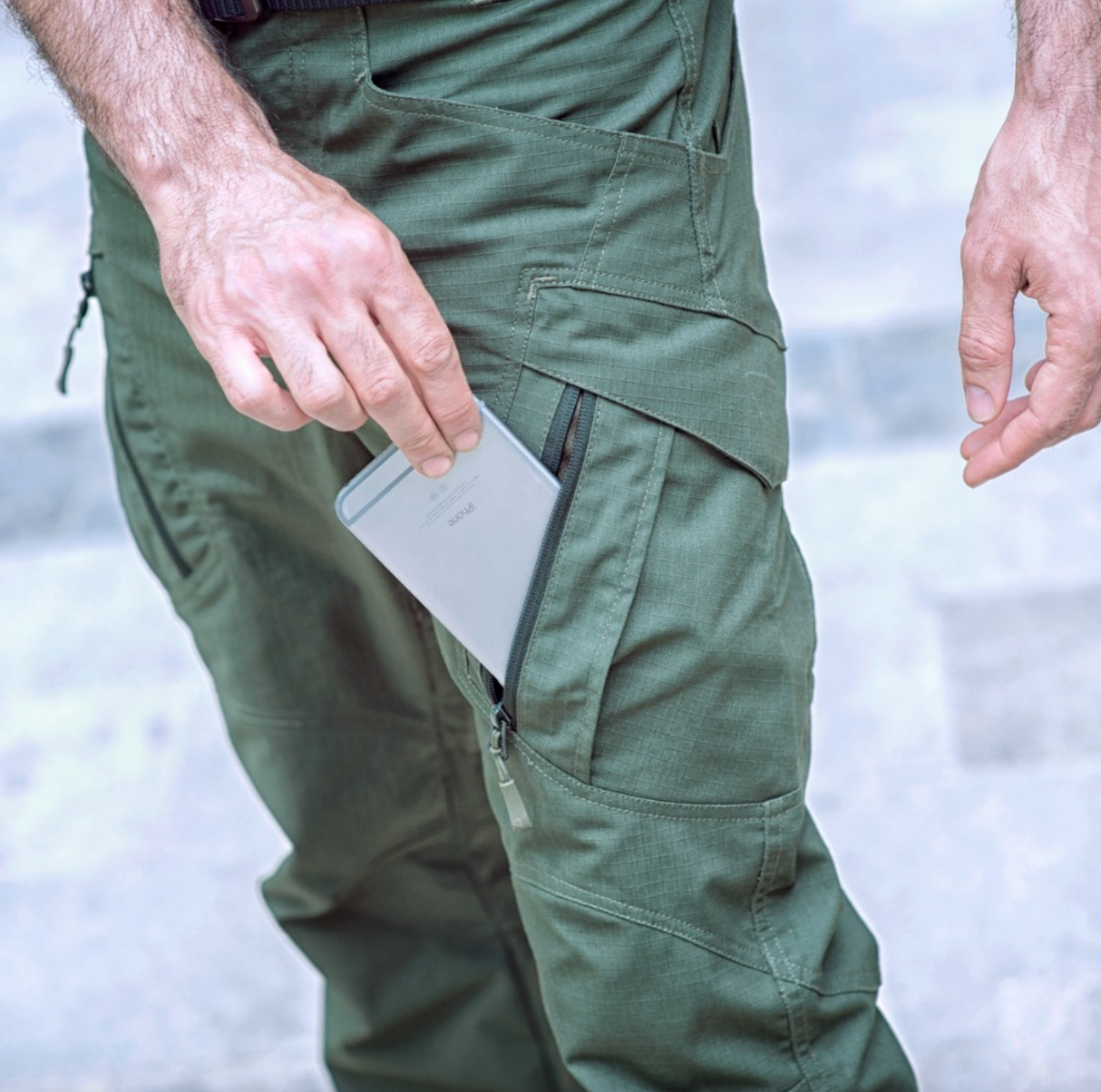 Pantalon tactique Indestructible et Imperméable de survie Homme - Randonnée / Montagne / Nature
