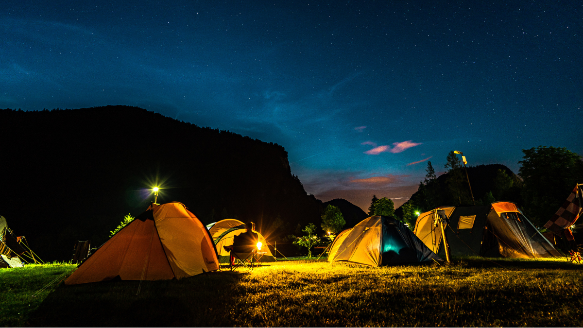 Camping sauvage ou camping aménagé ? Le match nature !
